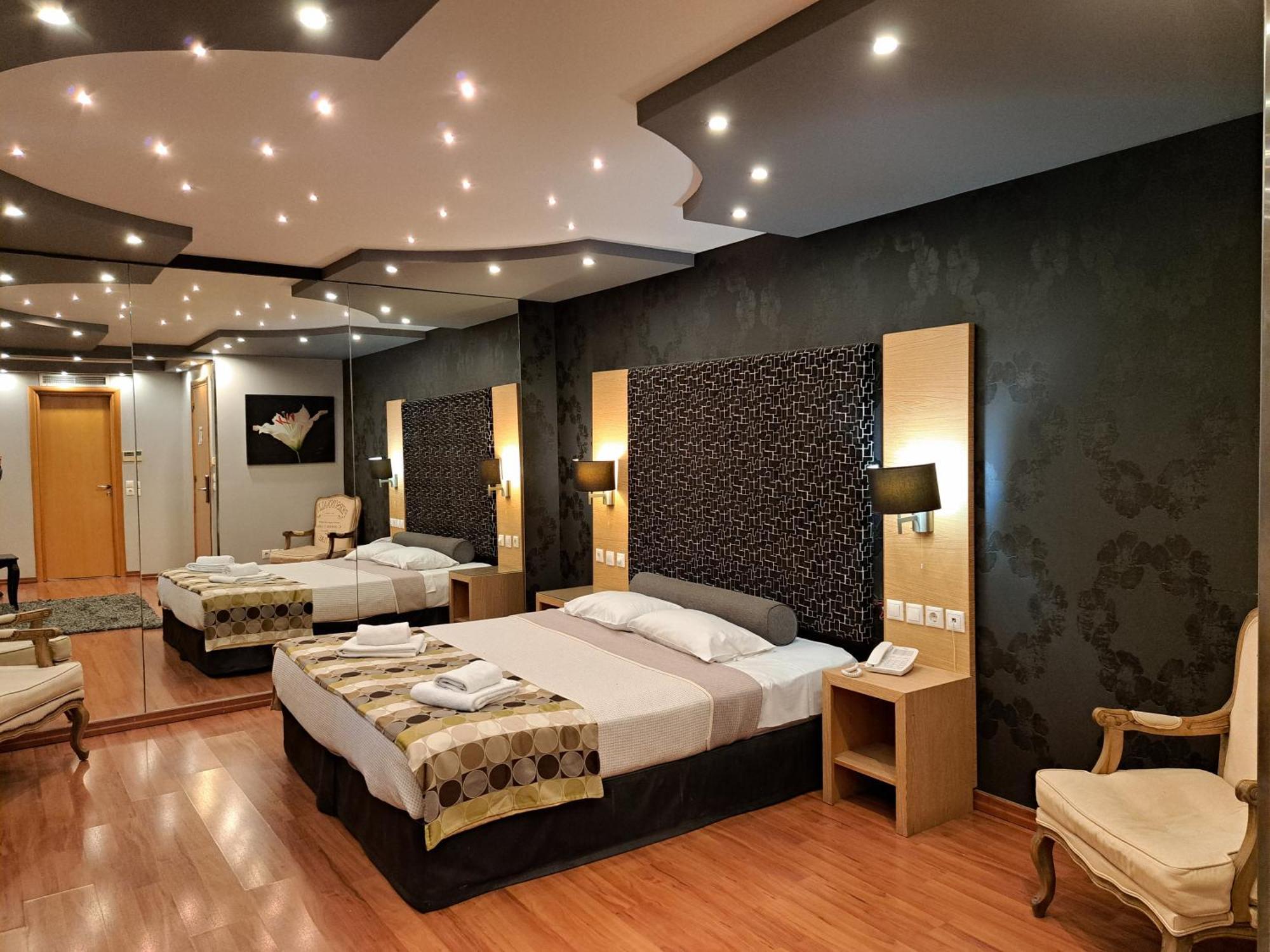 เนเฟลิ โฮเต็ล อลิมอส Hotel Alimos ภายนอก รูปภาพ